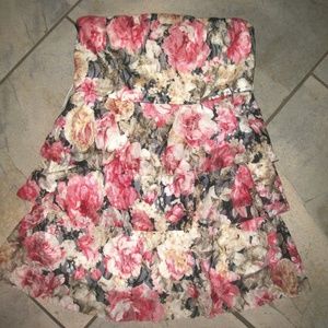 Rachael & Chloe Tiered Ruffled Floral Print Dress